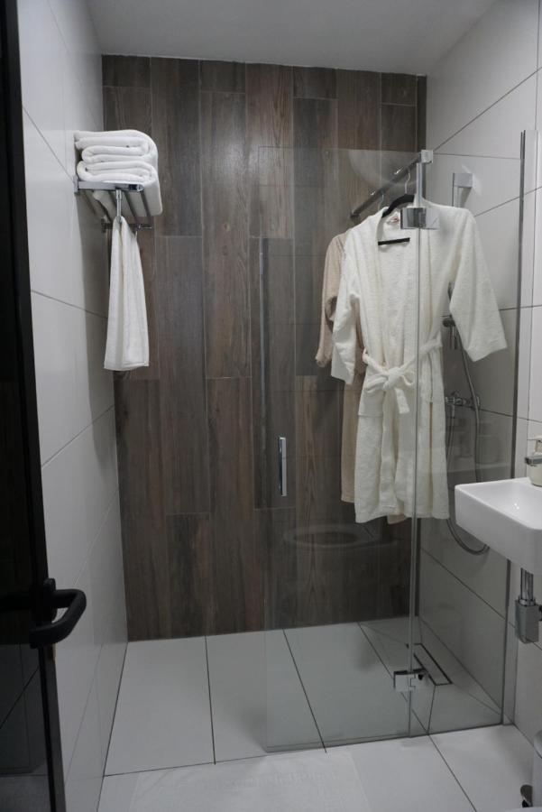 Korzo Suites Paceville San Ġiljan Kültér fotó