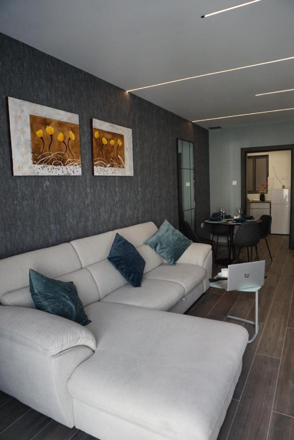 Korzo Suites Paceville San Ġiljan Kültér fotó